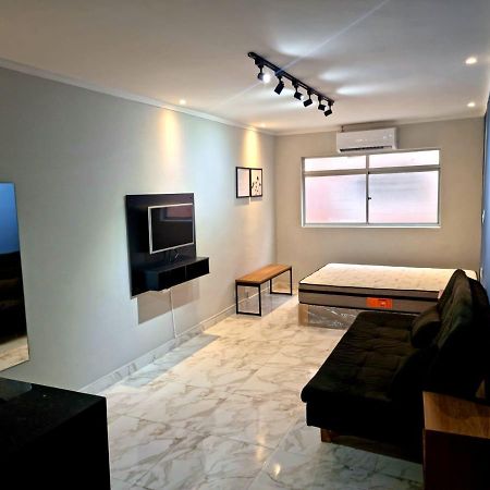 Lindo Kitnet Studio completo e aconchegante Appartamento Praia Grande  Esterno foto