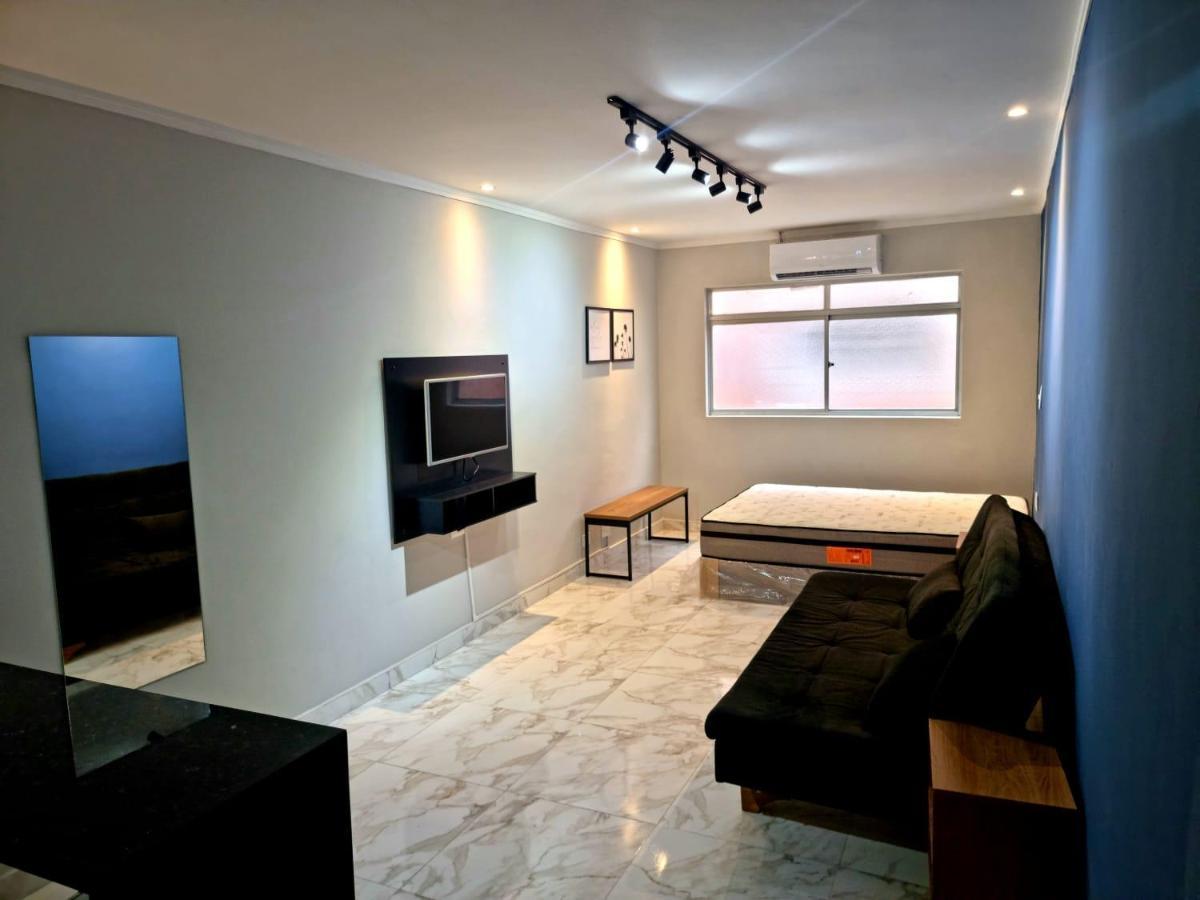 Lindo Kitnet Studio completo e aconchegante Appartamento Praia Grande  Esterno foto
